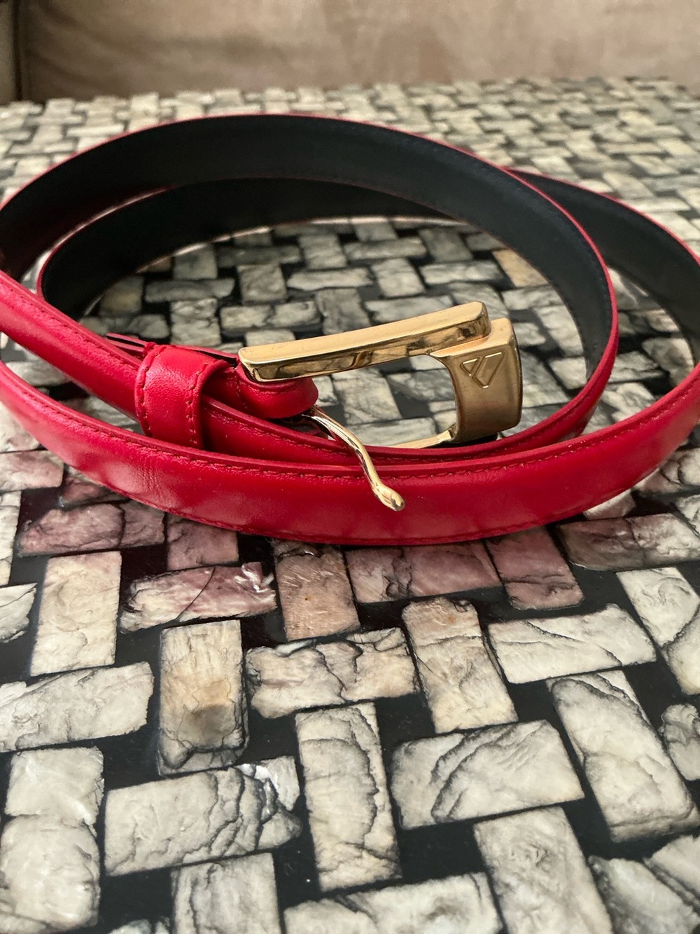 VINTAGE 80s 90s Red Skinny Leather Belt